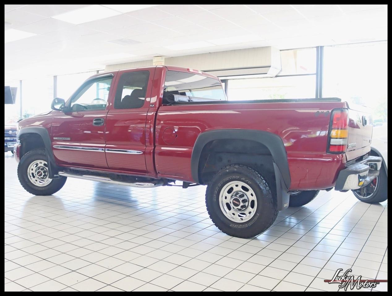 GMC Sierra 2500HD SLE Ext. Cab Long Bed 4WD 2005