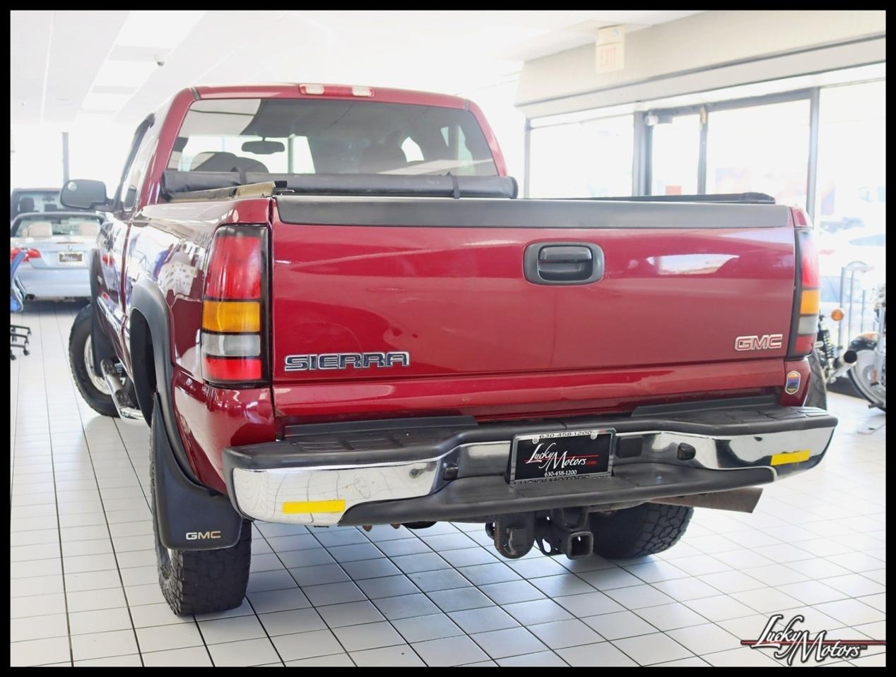 GMC Sierra 2500HD SLE Ext. Cab Long Bed 4WD 2005