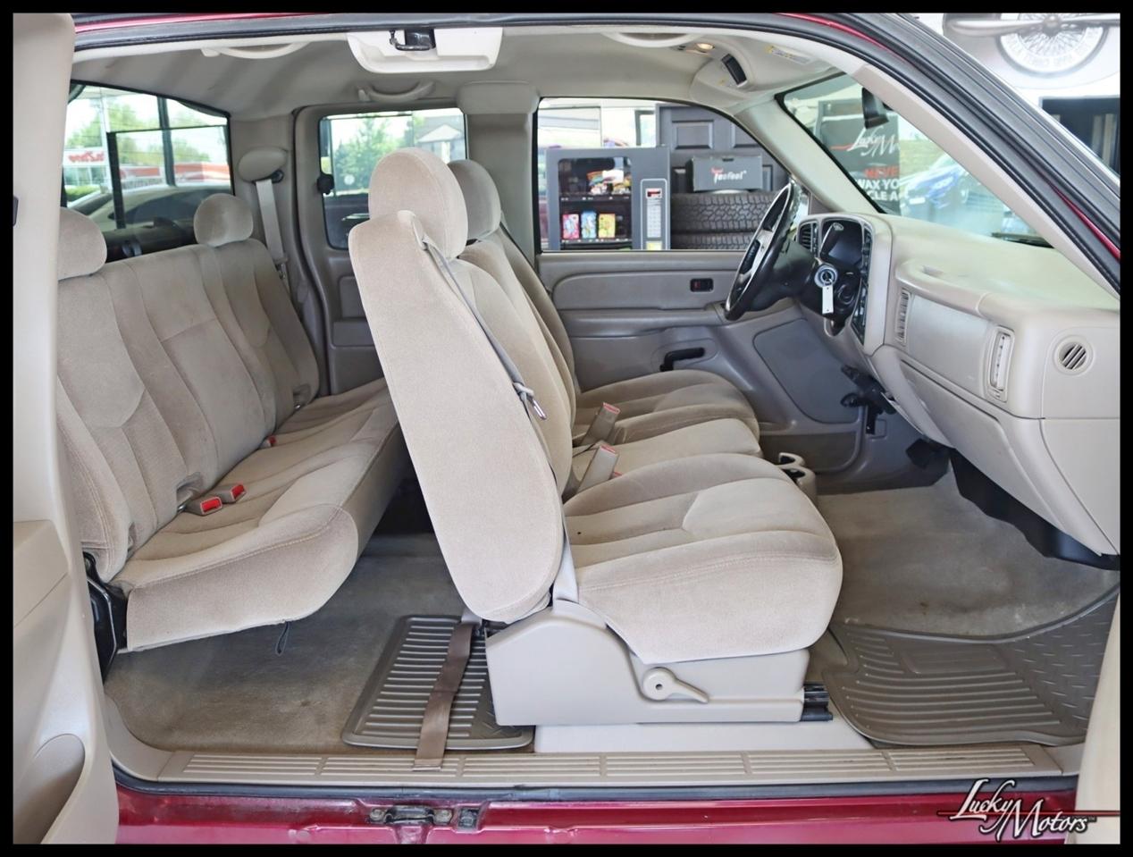 GMC Sierra 2500HD SLE Ext. Cab Long Bed 4WD 2005