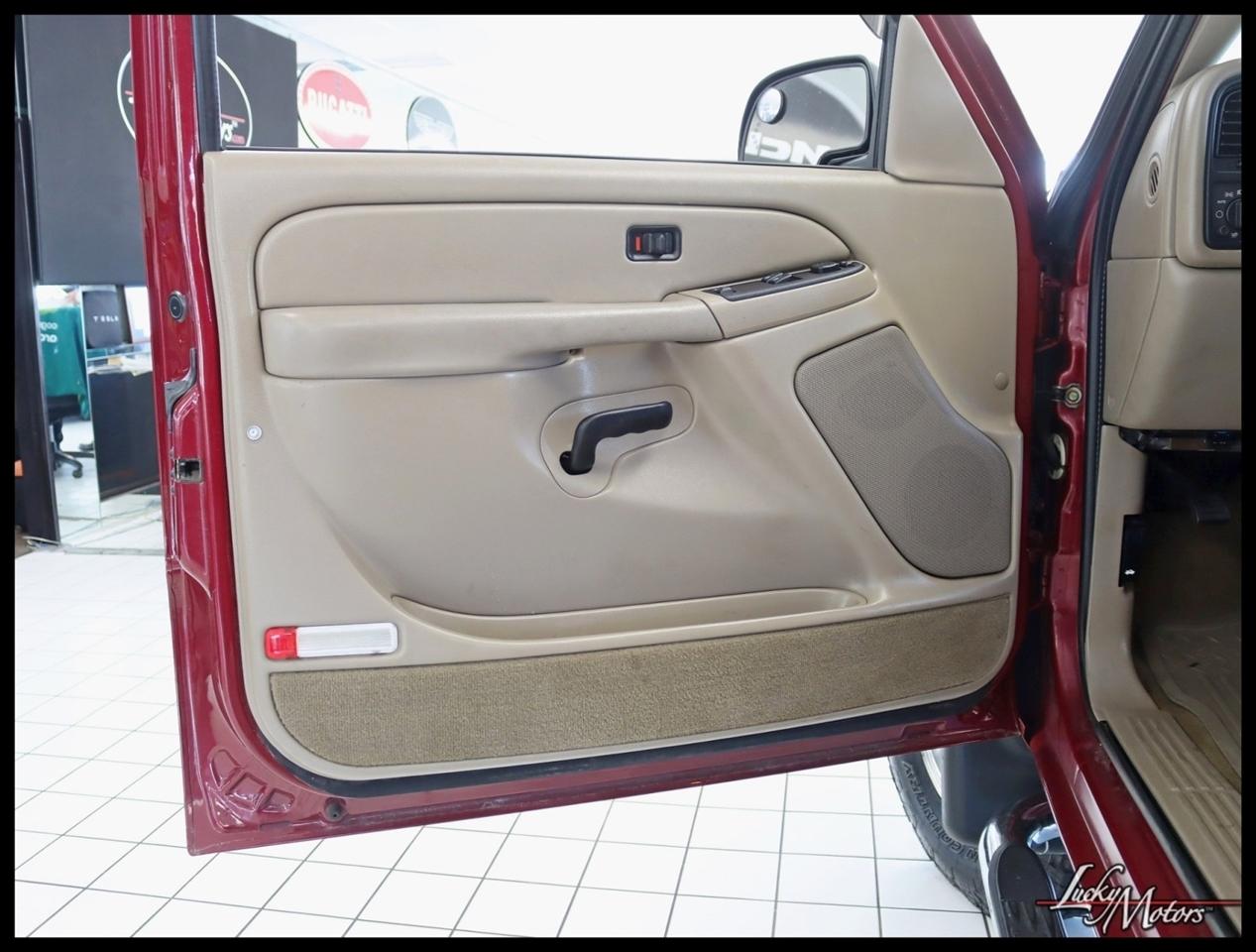 GMC Sierra 2500HD SLE Ext. Cab Long Bed 4WD 2005