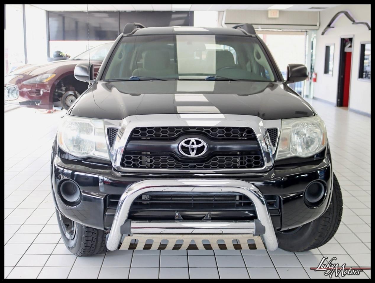 Toyota Tacoma PreRunner Double Cab Auto 2WD 2011