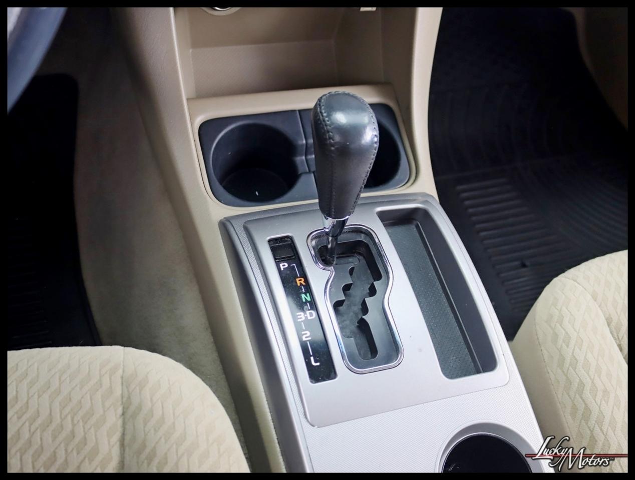 Toyota Tacoma PreRunner Double Cab Auto 2WD 2011