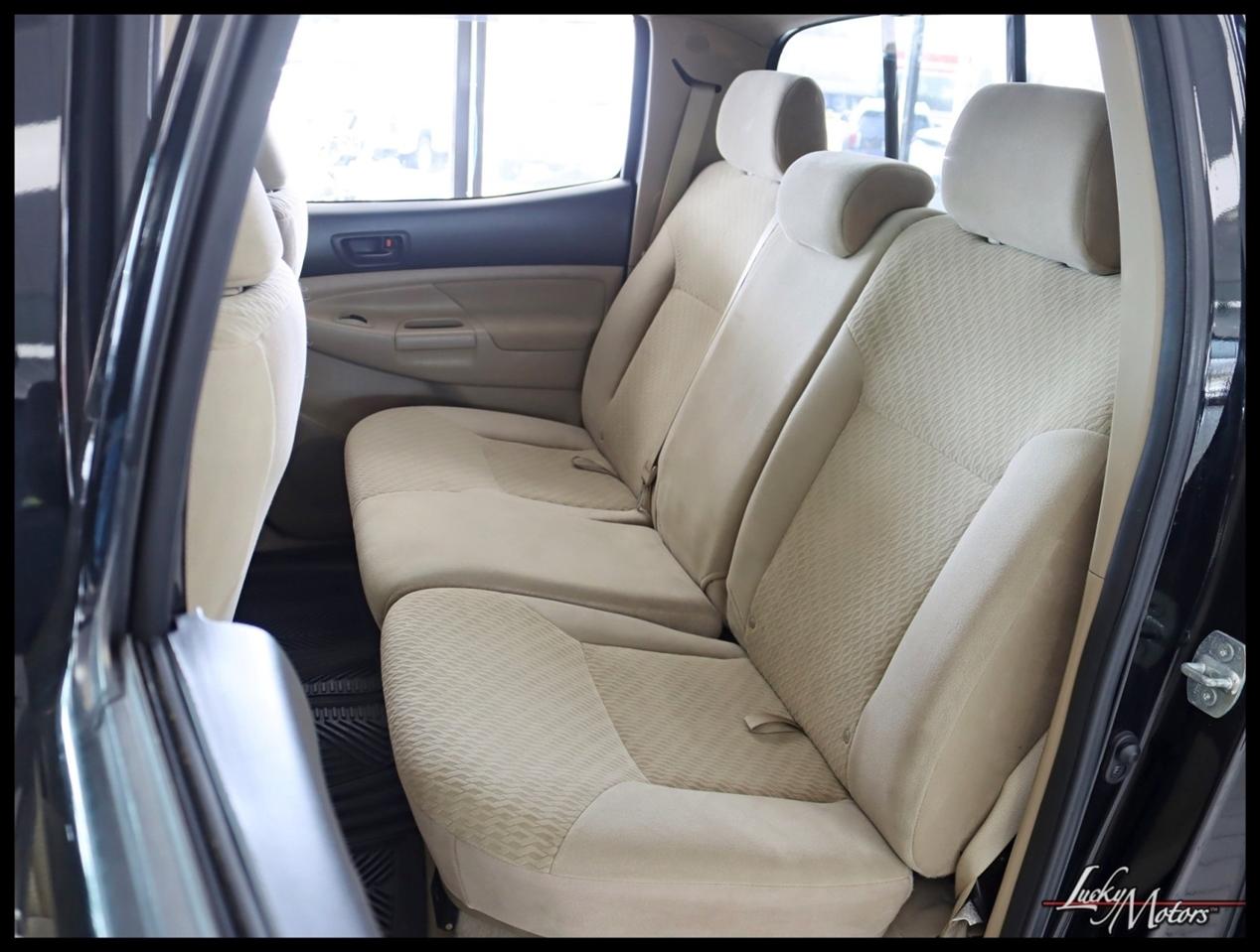 Toyota Tacoma PreRunner Double Cab Auto 2WD 2011