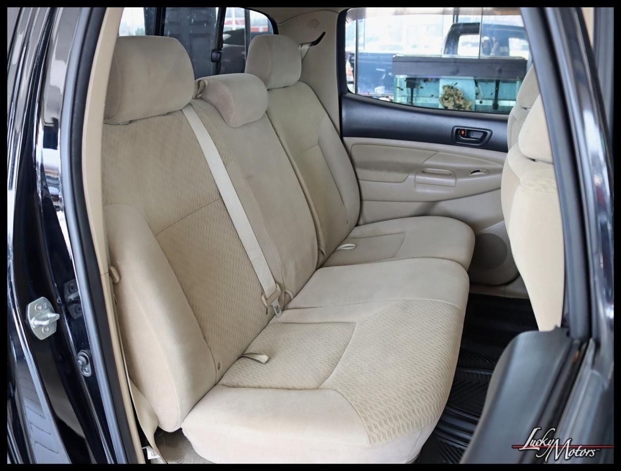 Toyota Tacoma PreRunner Double Cab Auto 2WD 2011