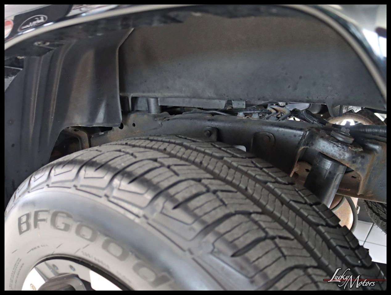 Toyota Tacoma PreRunner Double Cab Auto 2WD 2011