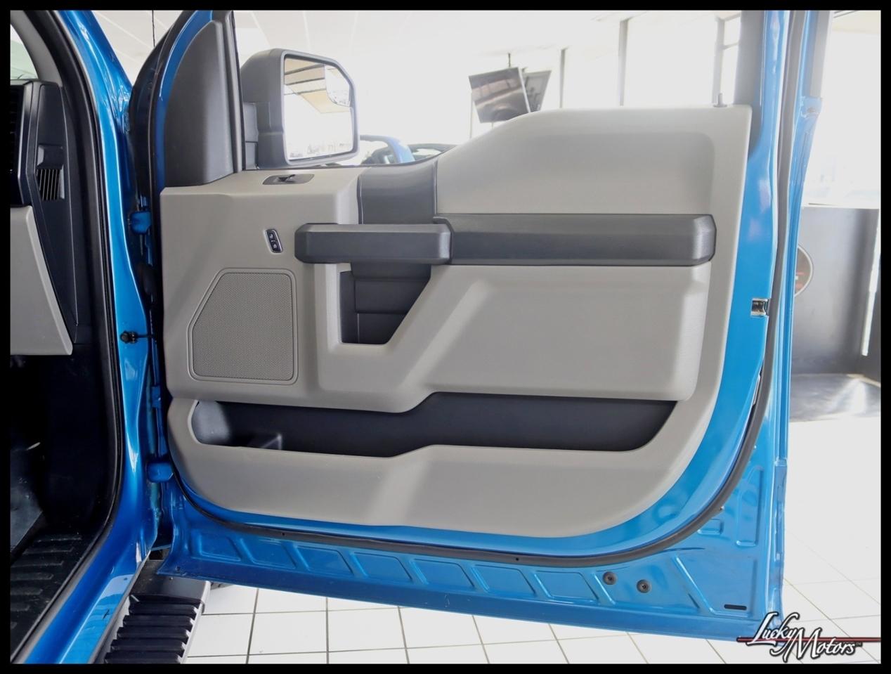 Ford F-150 STX 4WD SuperCrew 5.5' Box 2019