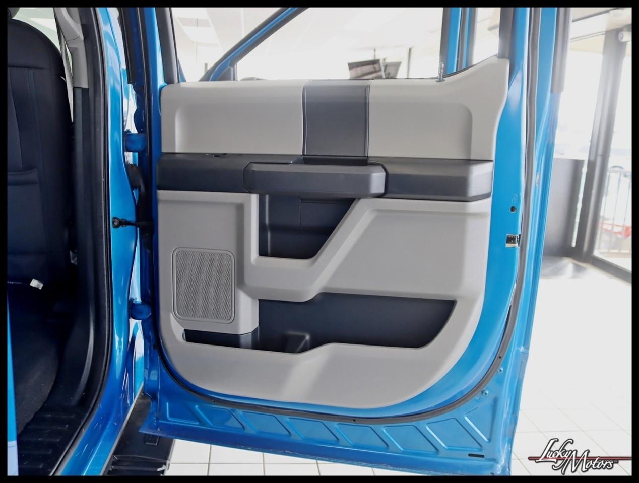 Ford F-150 STX 4WD SuperCrew 5.5' Box 2019