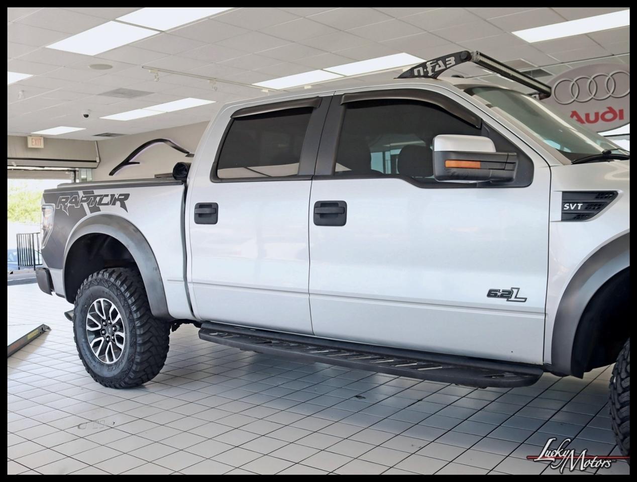 Ford F-150 SVT Raptor SuperCrew 5.5-ft. Bed 4WD 2012