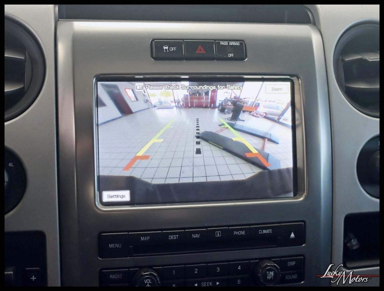 Ford F-150 SVT Raptor SuperCrew 5.5-ft. Bed 4WD 2012