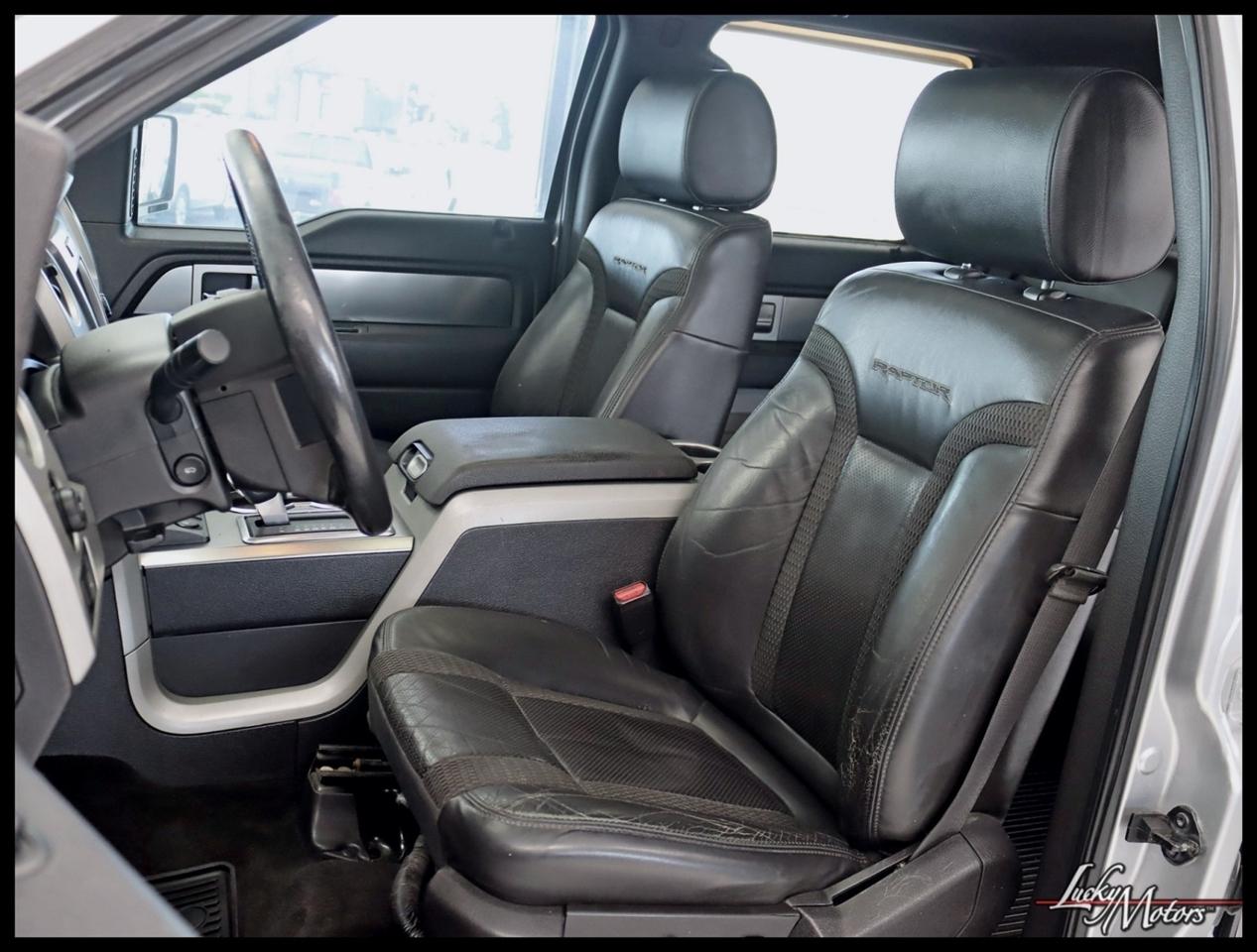 Ford F-150 SVT Raptor SuperCrew 5.5-ft. Bed 4WD 2012