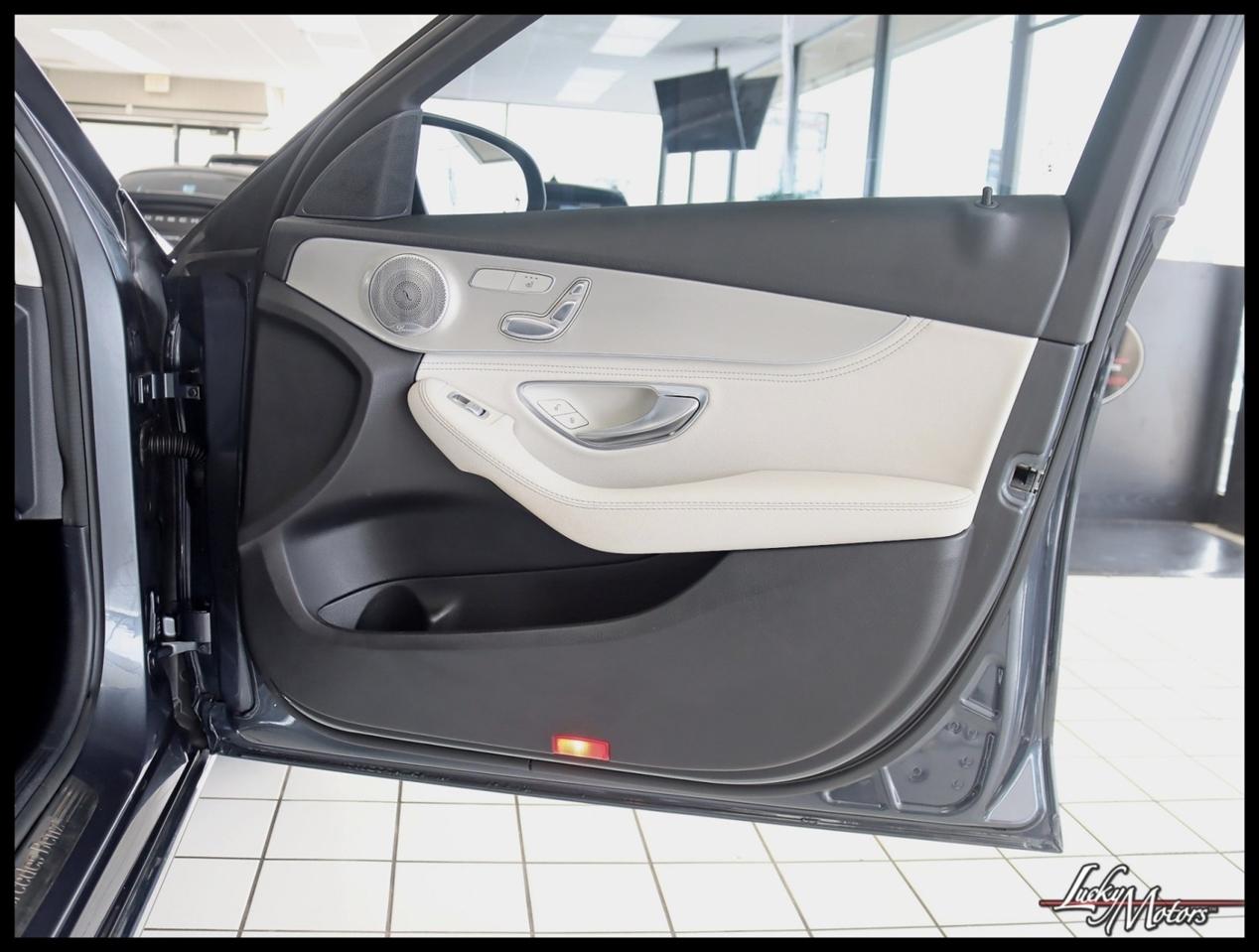 Mercedes-Benz C-Class C300 4MATIC Sedan 2016