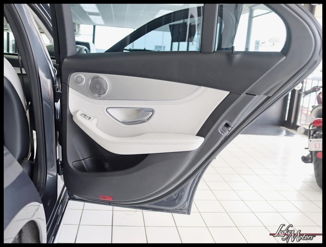 Mercedes-Benz C-Class C300 4MATIC Sedan 2016