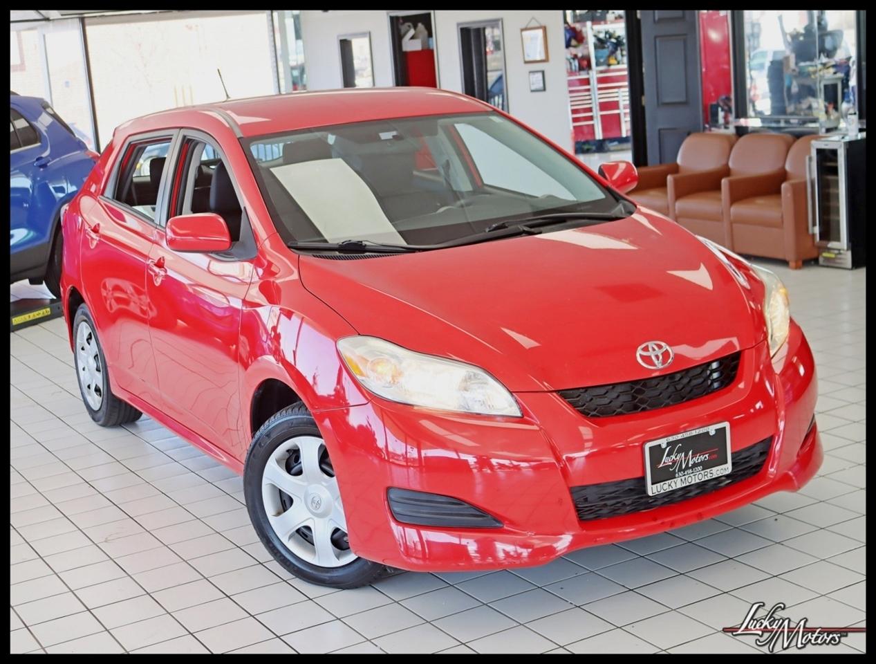 Toyota Matrix Base 4D Hatchback 2011
