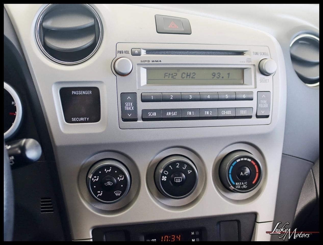 Toyota Matrix Base 4D Hatchback 2011