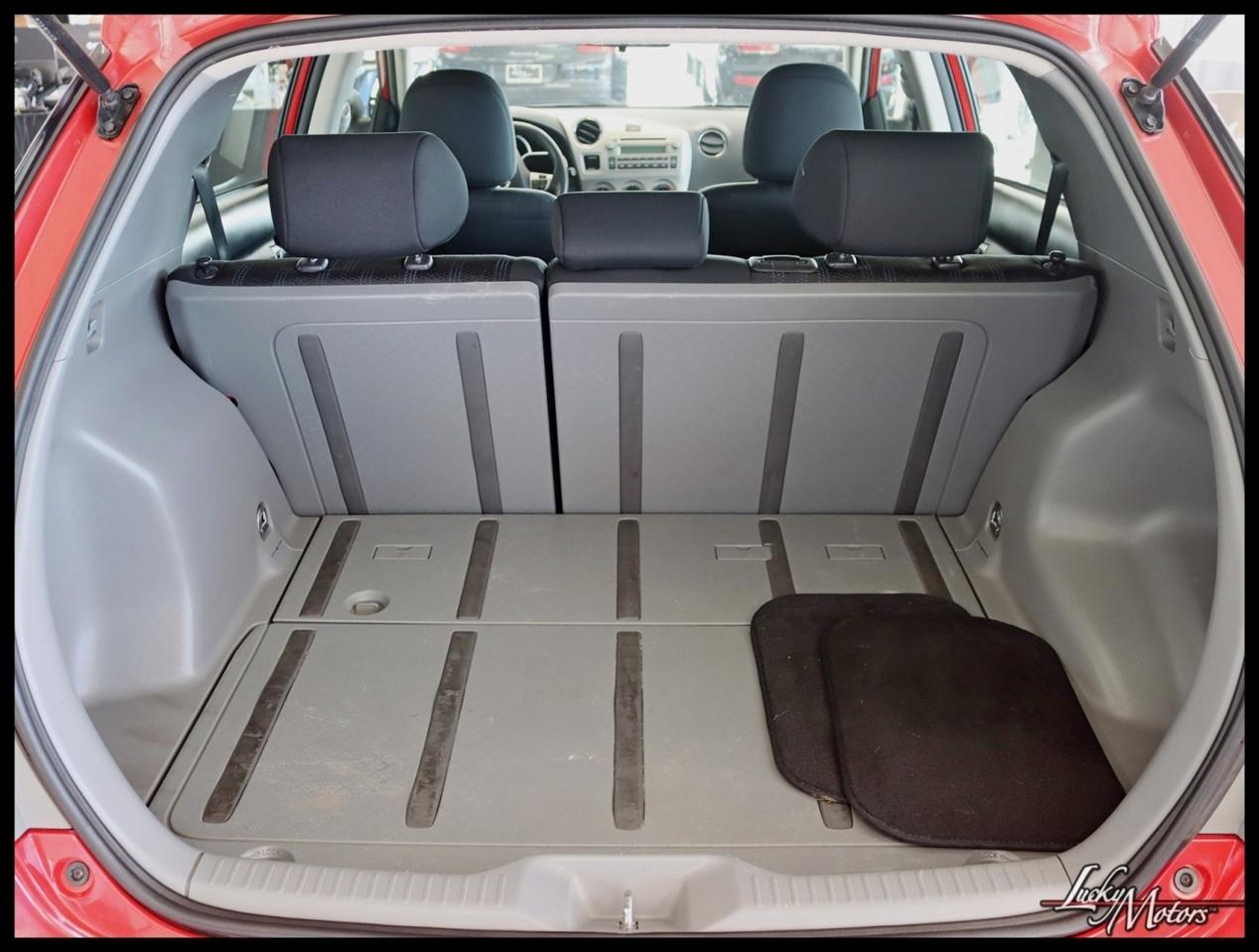 Toyota Matrix Base 4D Hatchback 2011