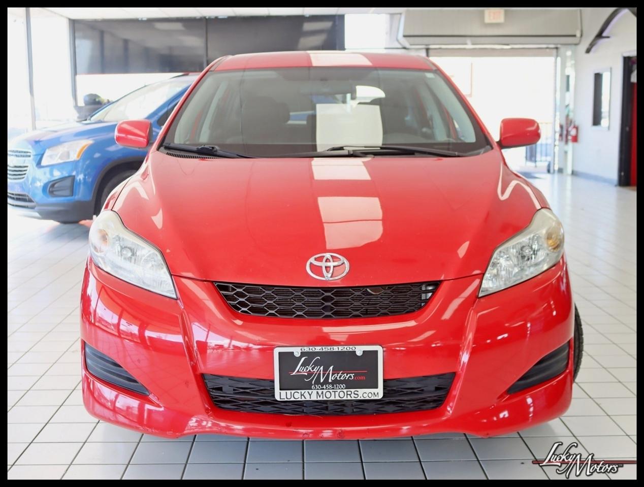 Toyota Matrix Base 4D Hatchback 2011
