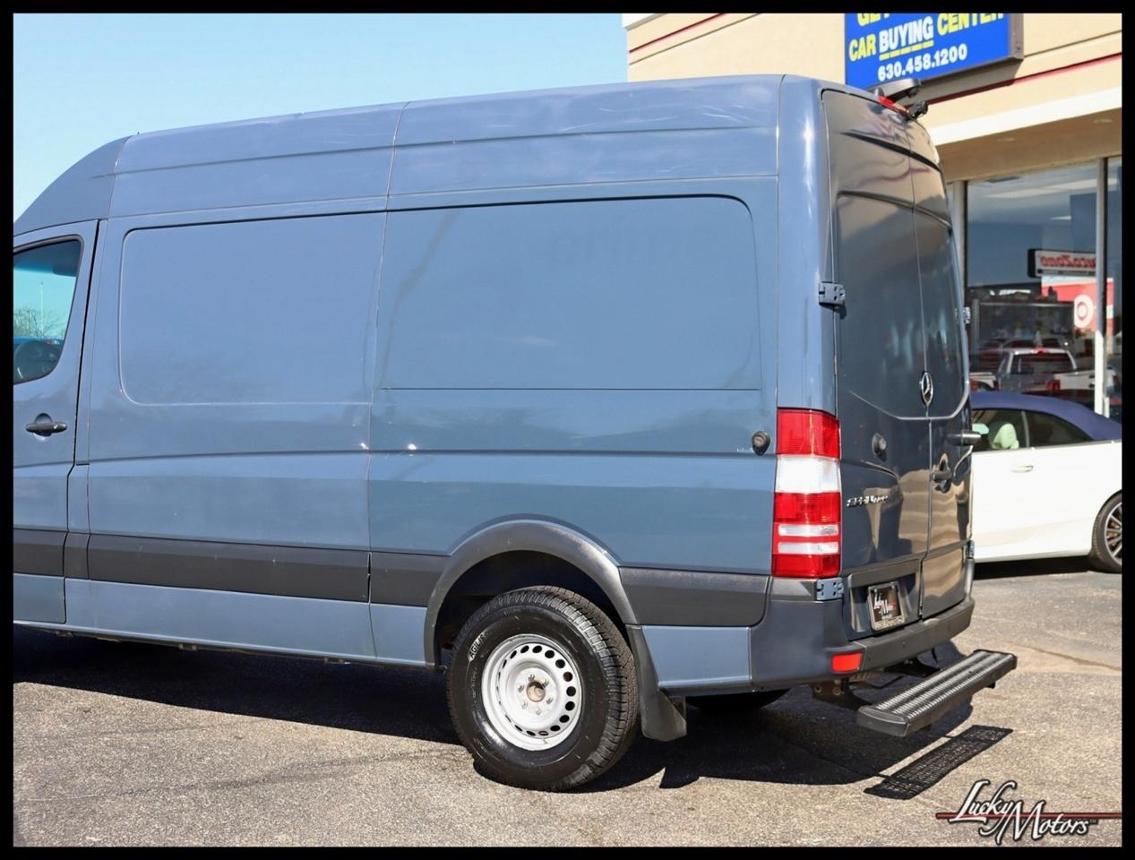 Mercedes-Benz Sprinter 2500 144-in. WB 2018