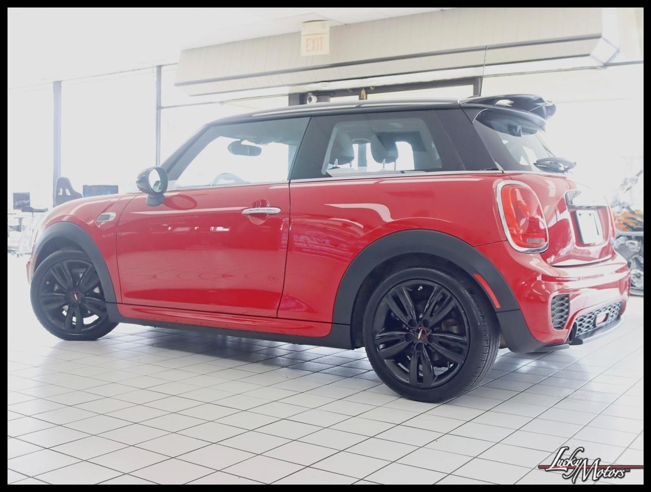 MINI Cooper Base 2D Hatchback 2017