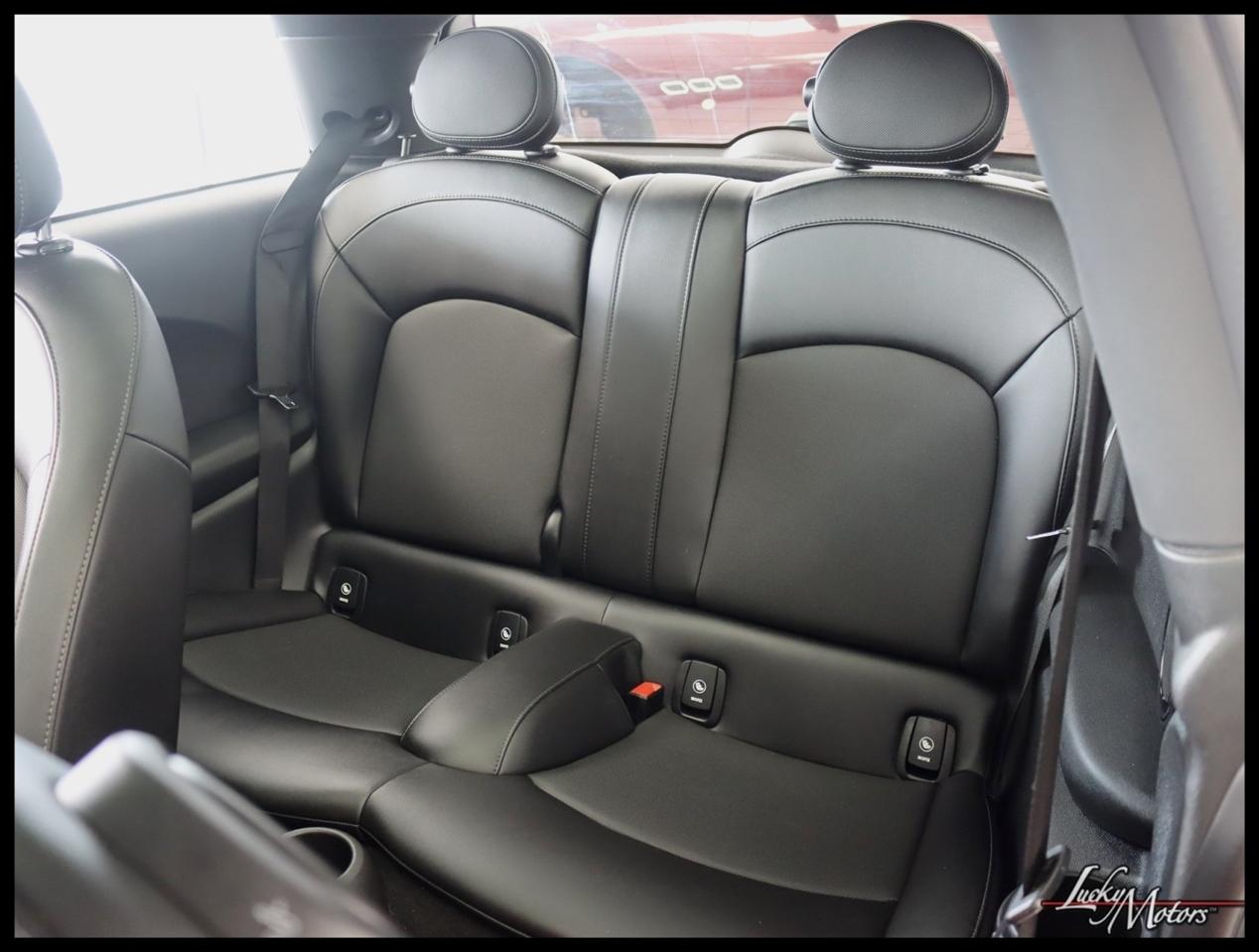 MINI Cooper Base 2D Hatchback 2017