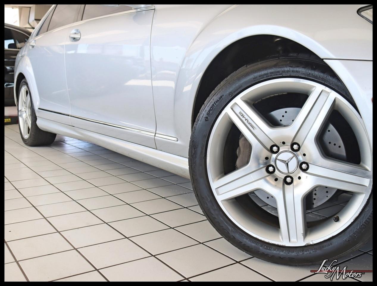 Mercedes-Benz S-Class S550 4MATIC 2007