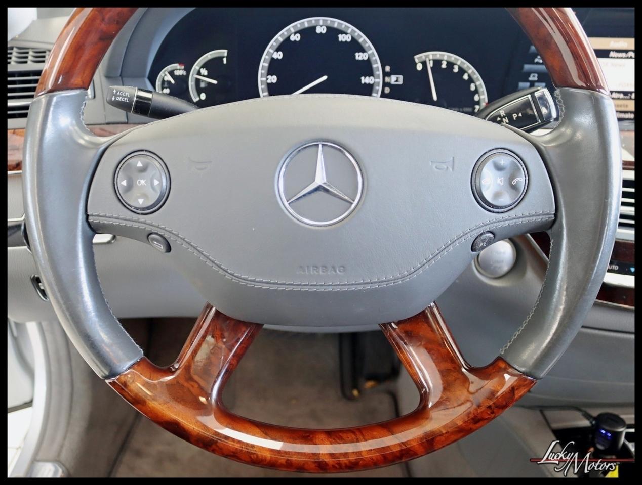 Mercedes-Benz S-Class S550 4MATIC 2007