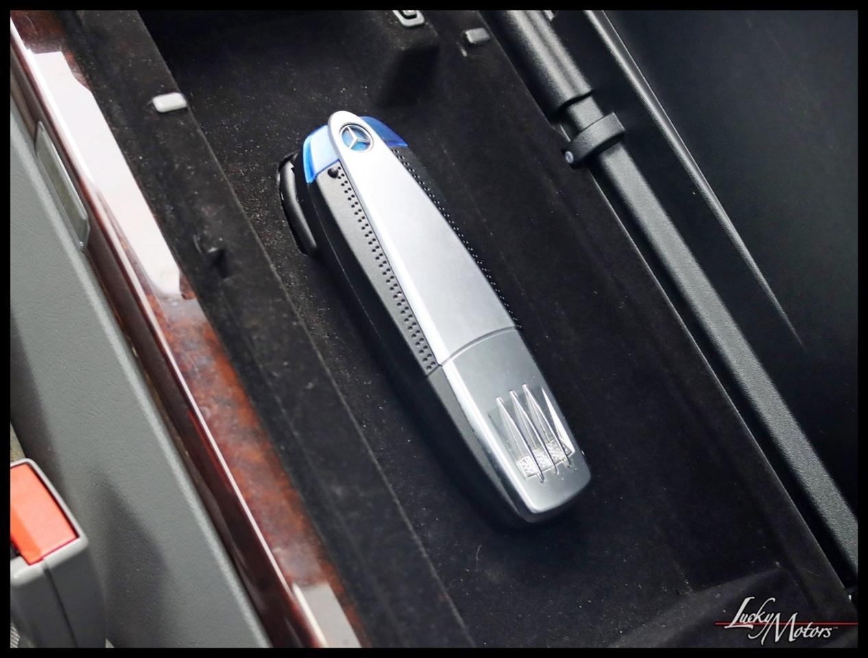 Mercedes-Benz S-Class S550 4MATIC 2007