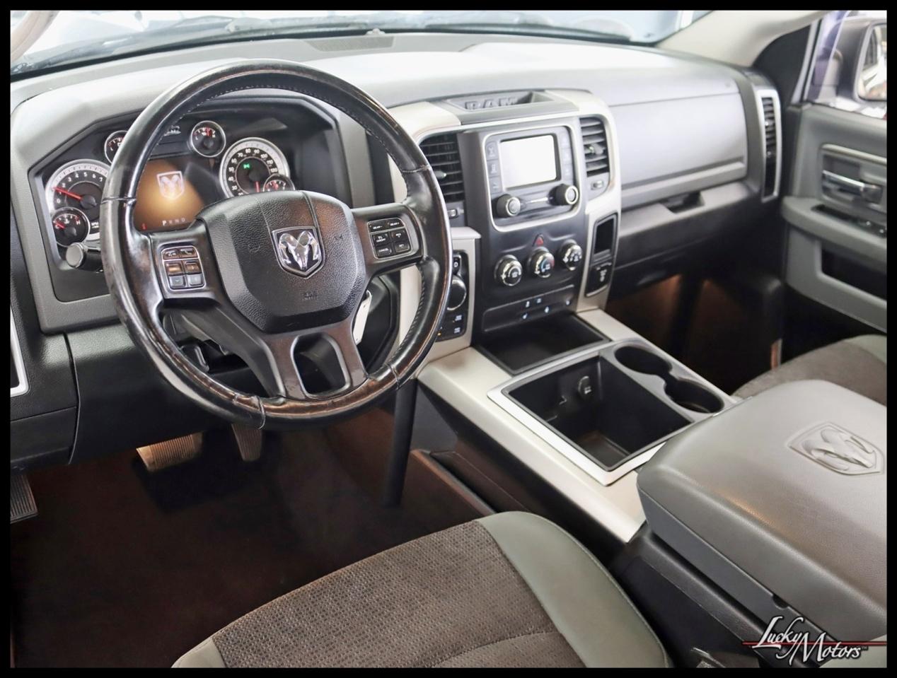 RAM 1500 SLT SWB 4WD 2014