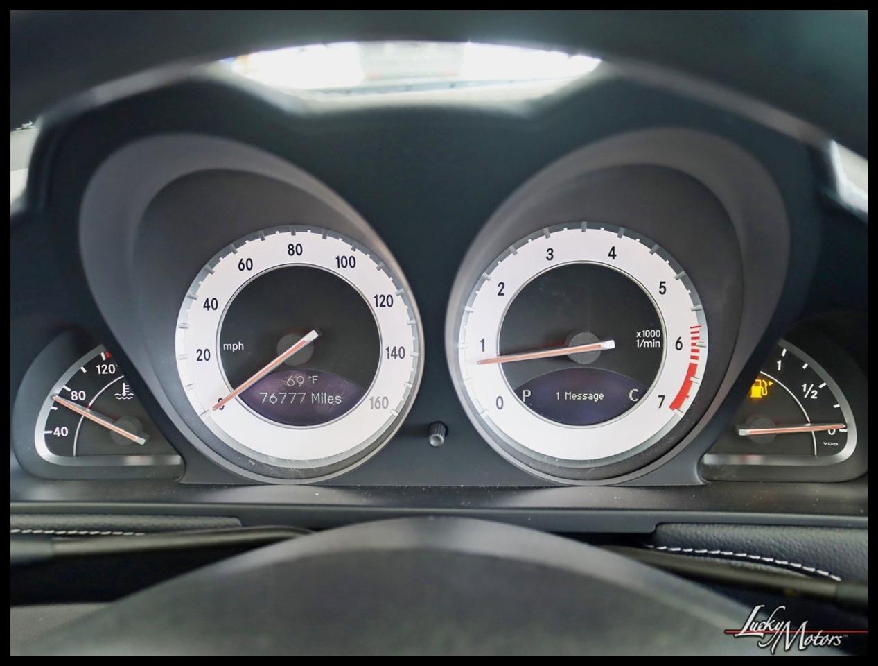 Mercedes-Benz SL-Class SL550 2012