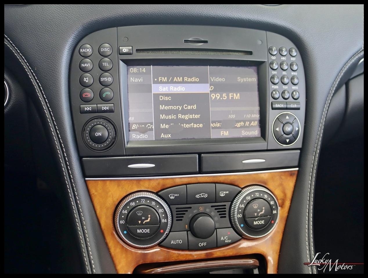 Mercedes-Benz SL-Class SL550 2012