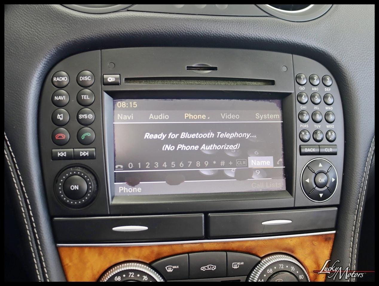 Mercedes-Benz SL-Class SL550 2012