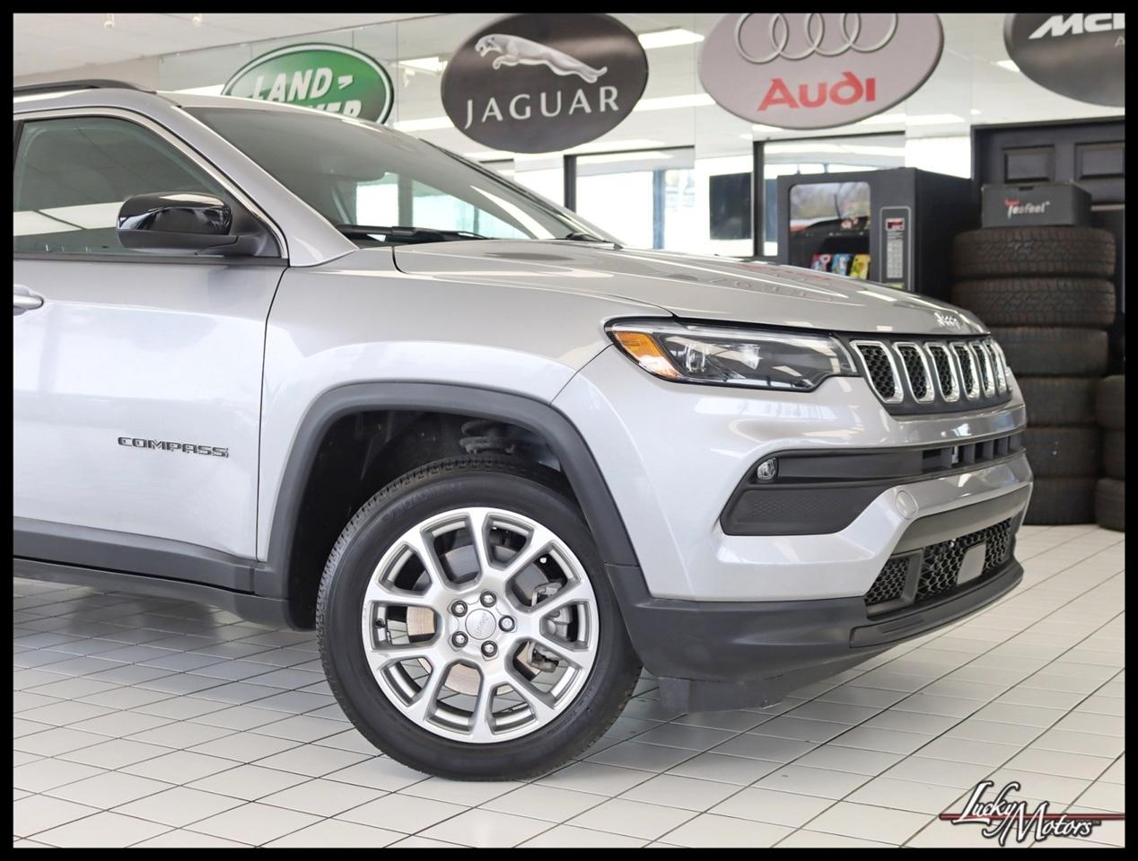 Jeep Compass Latitude Lux 4x4 2023