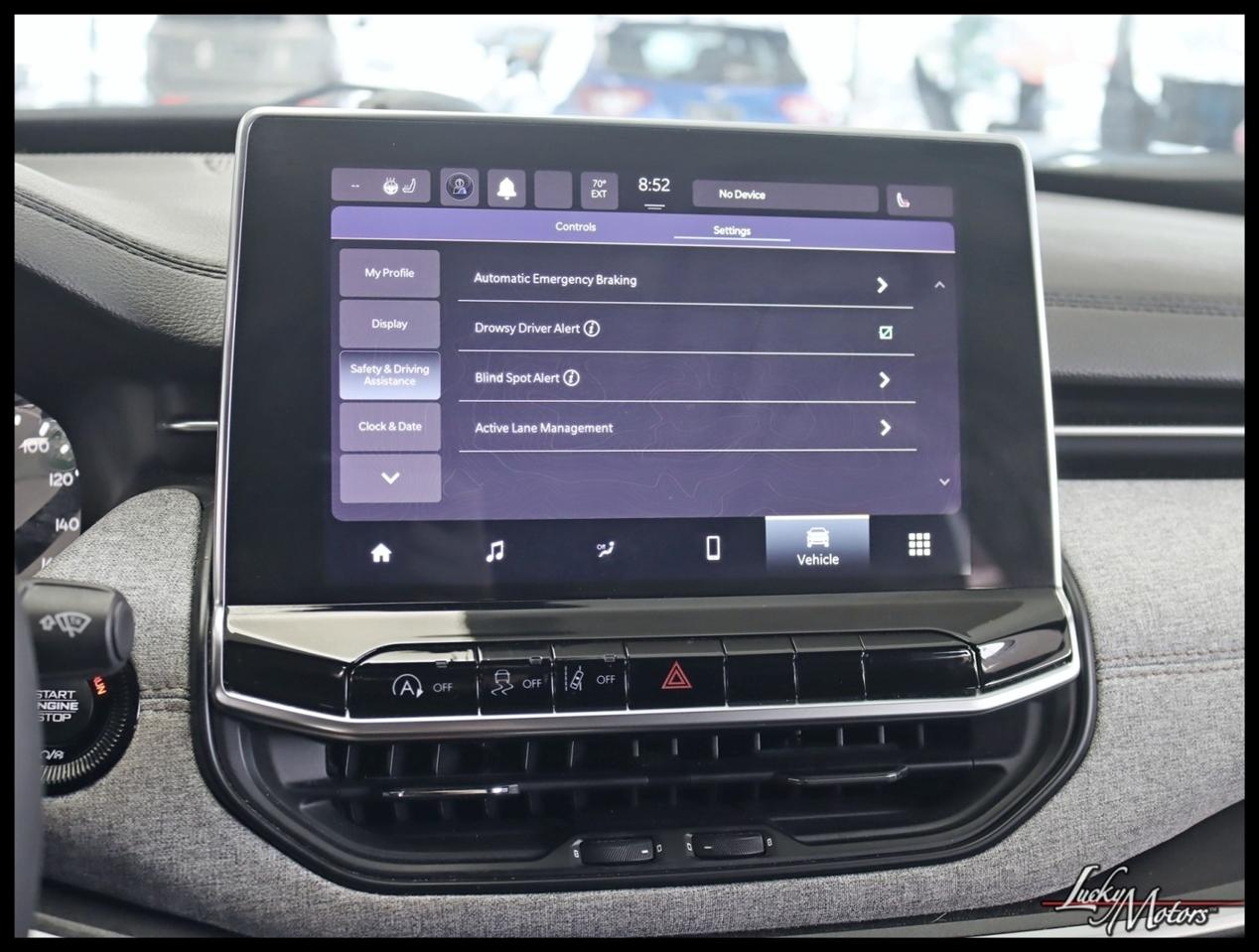 Jeep Compass Latitude Lux 4x4 2023