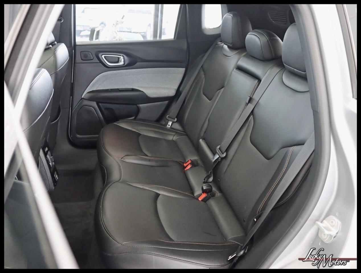 Jeep Compass Latitude Lux 4x4 2023