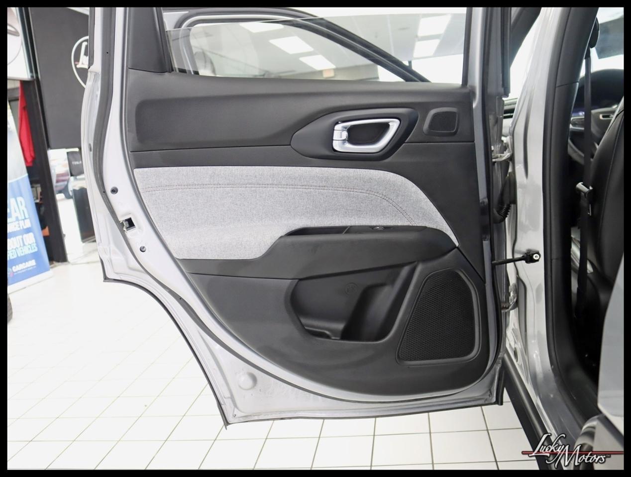 Jeep Compass Latitude Lux 4x4 2023