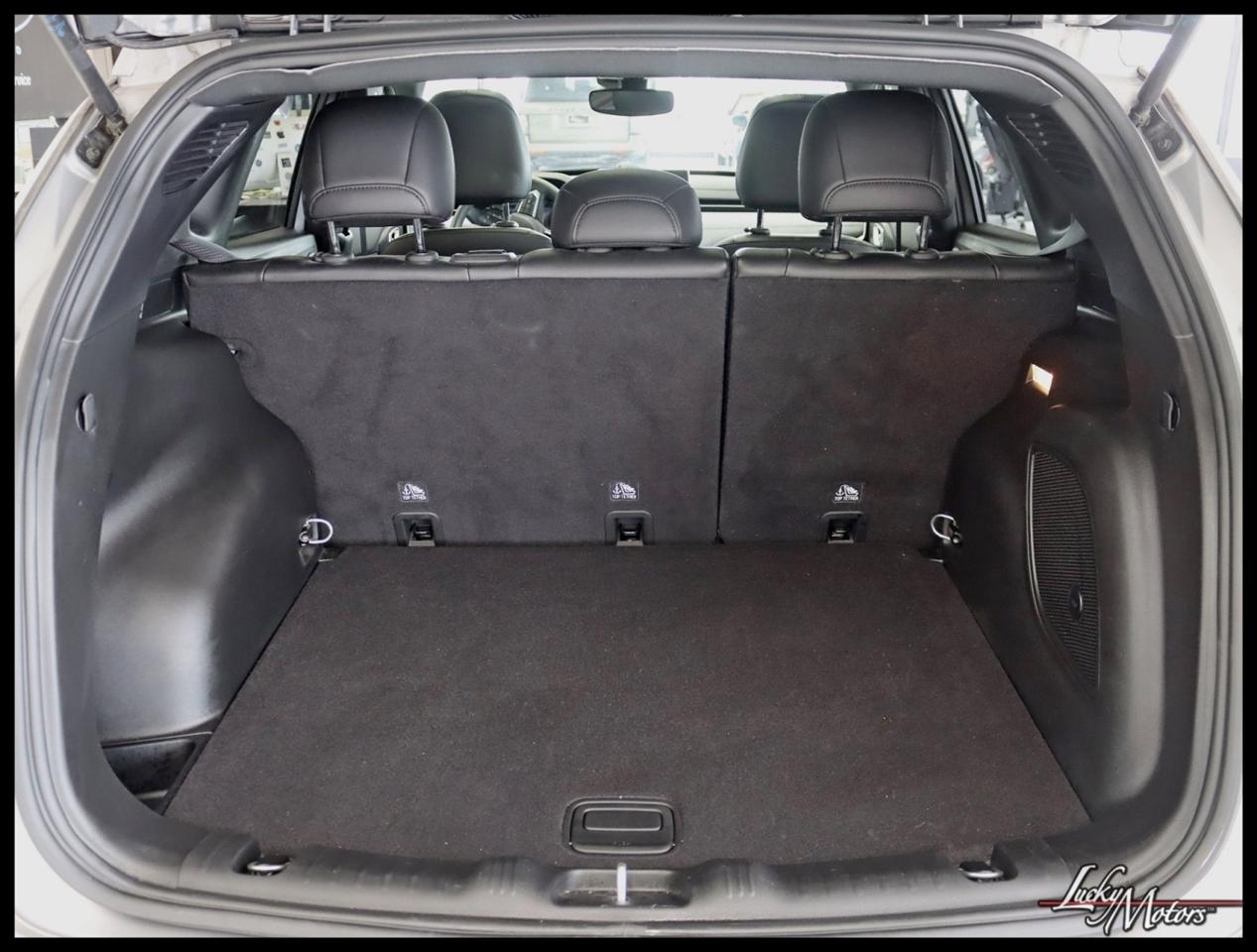 Jeep Compass Latitude Lux 4x4 2023