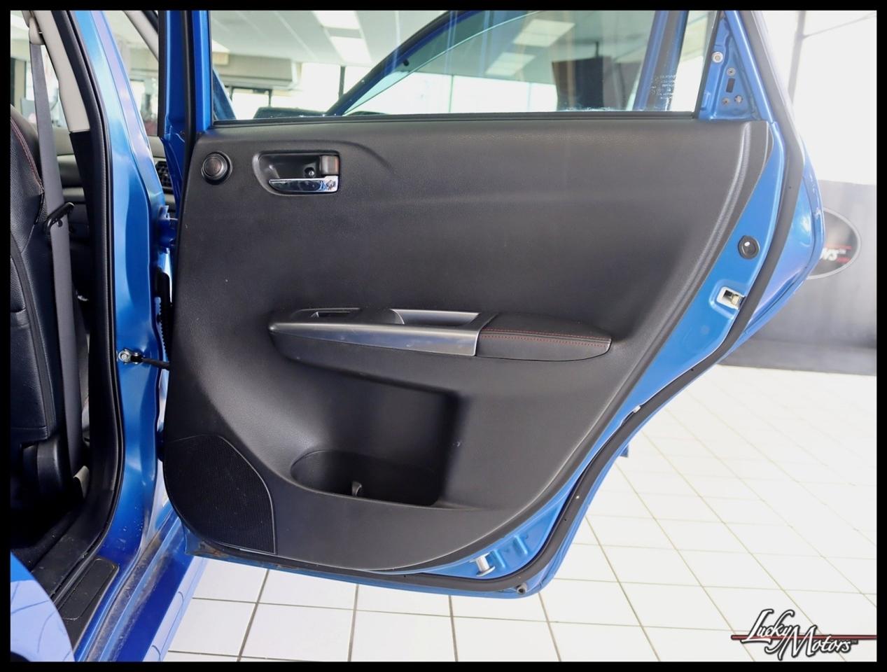 Subaru Impreza WRX 5-Door 2013