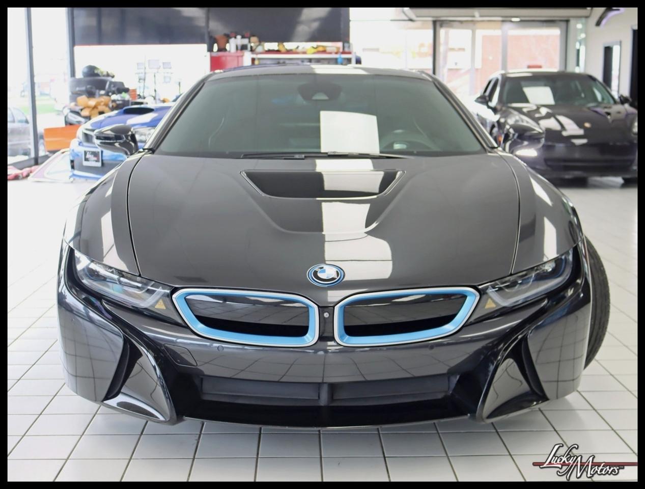 BMW i8 Base 2016