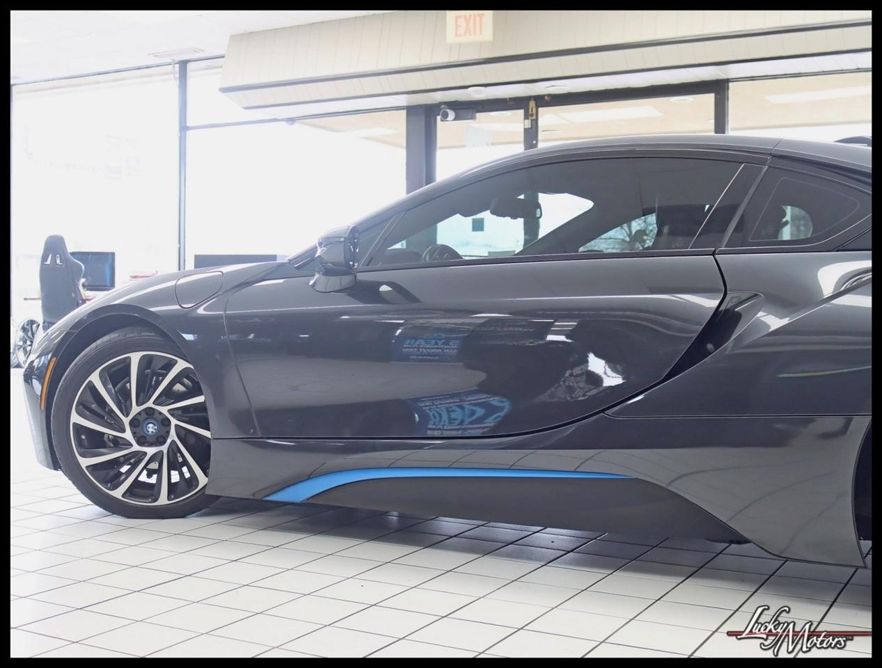 BMW i8 Base 2016