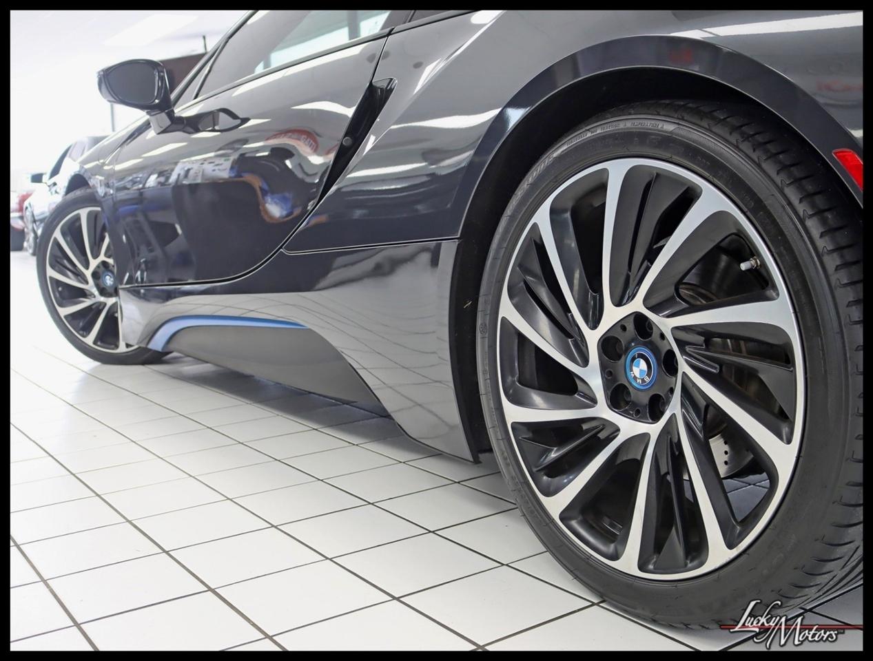 BMW i8 Base 2016
