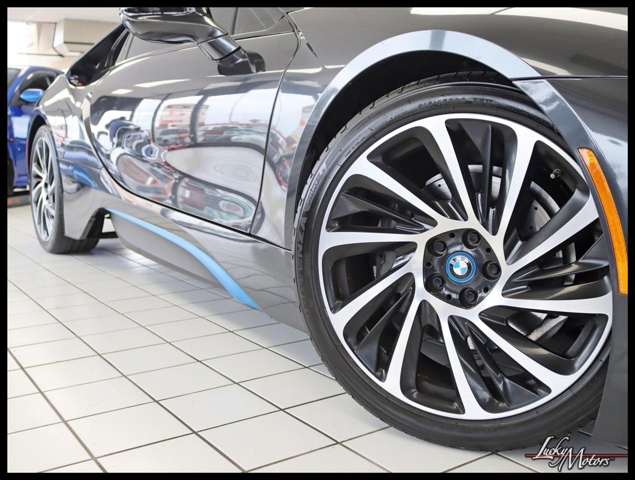 BMW i8 Base 2016
