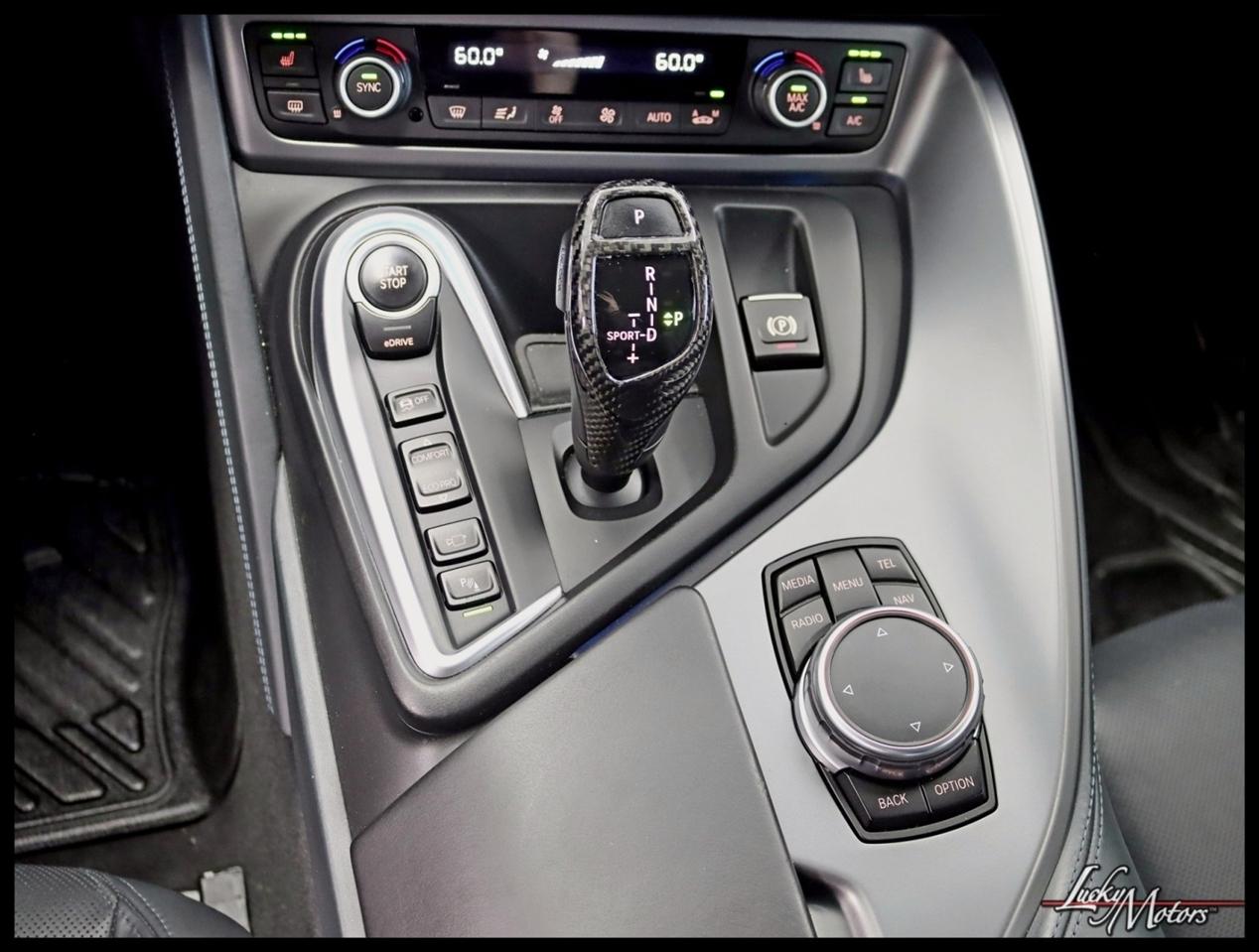 BMW i8 Base 2016