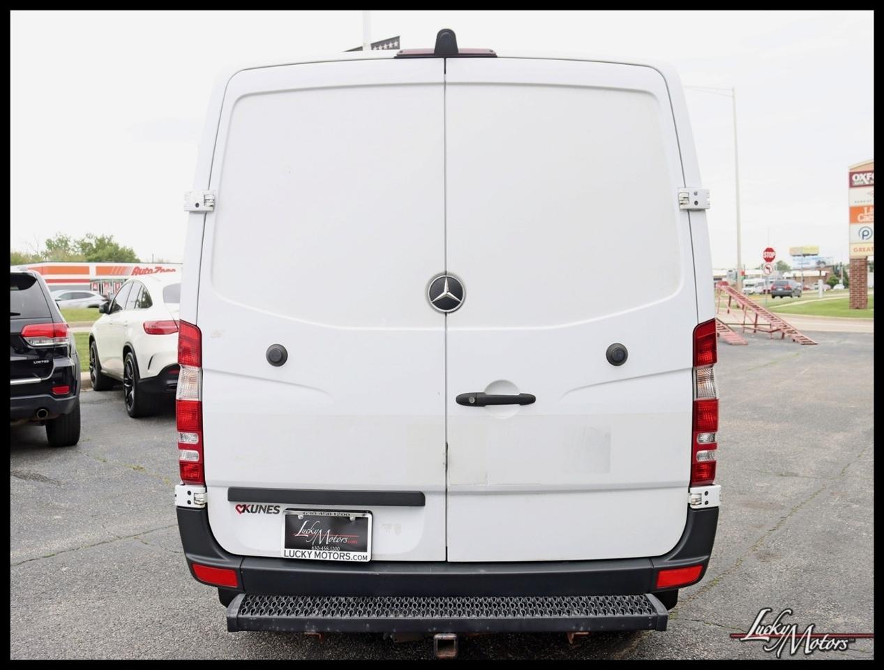 Mercedes-Benz Sprinter 3500 144-in. WB 2017
