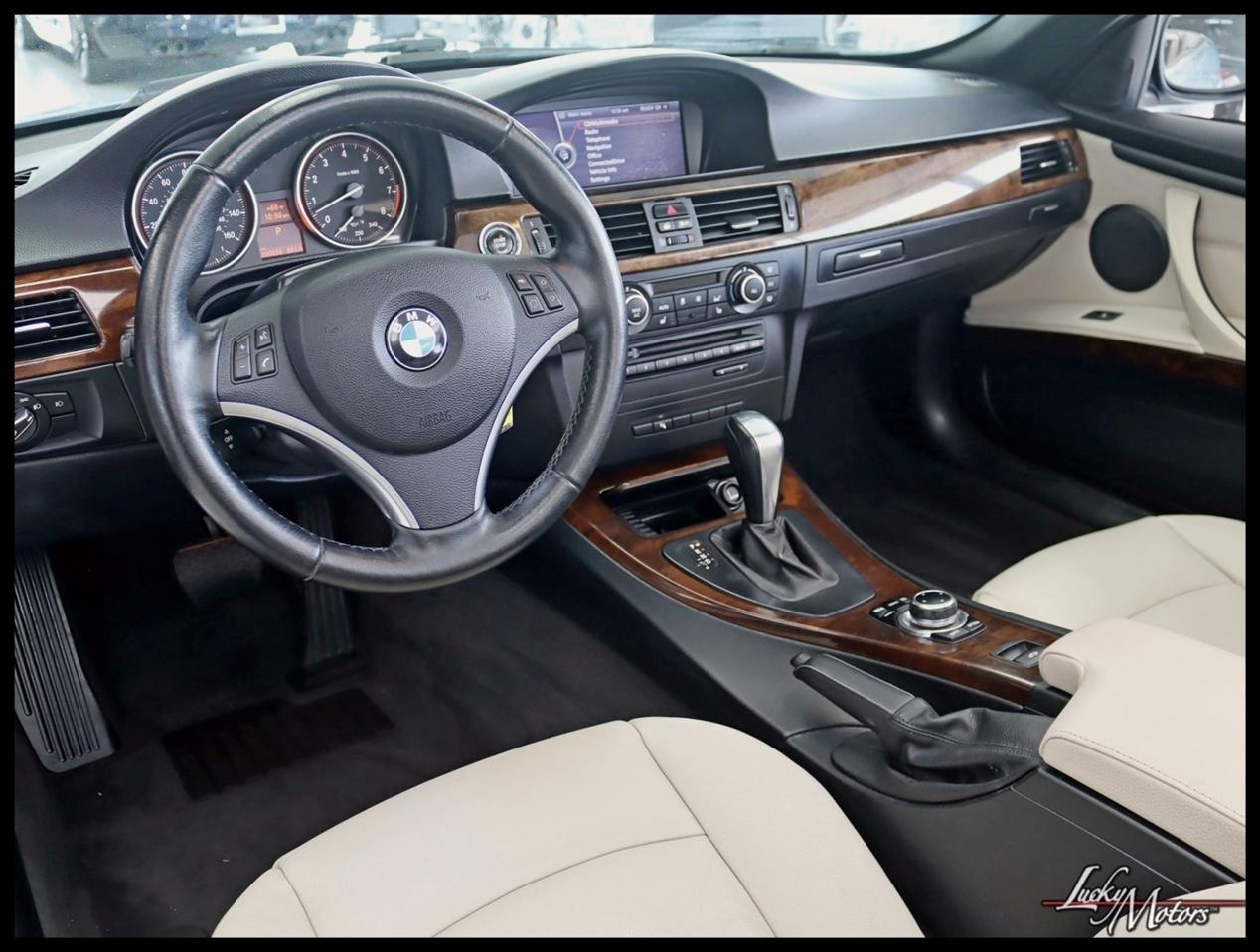 BMW 3-Series 328i Convertible 2013