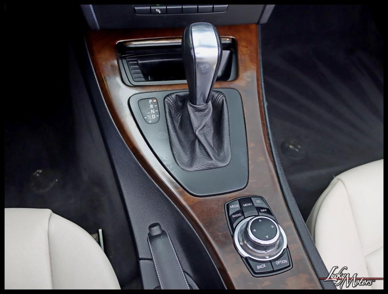 BMW 3-Series 328i Convertible 2013