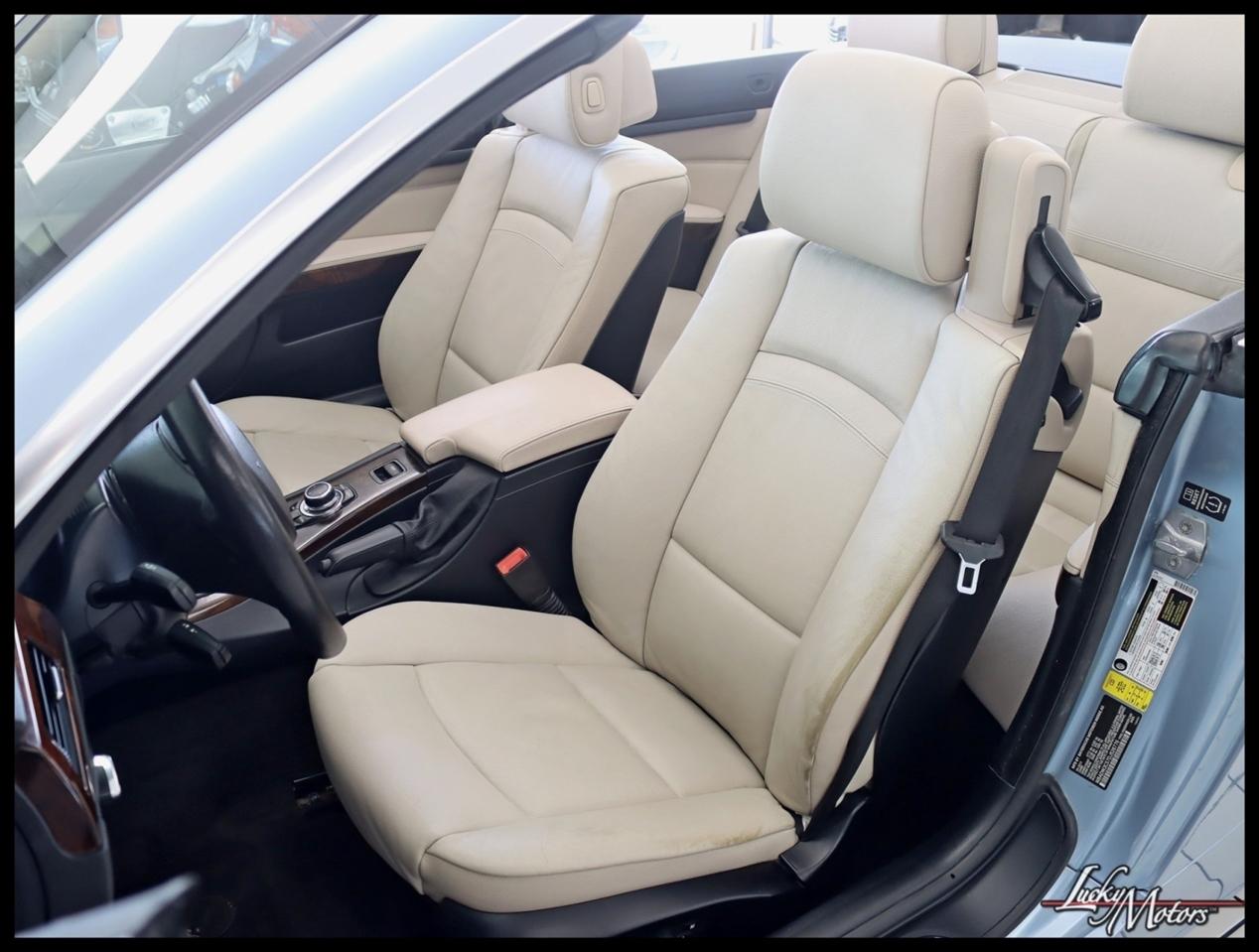 BMW 3-Series 328i Convertible 2013