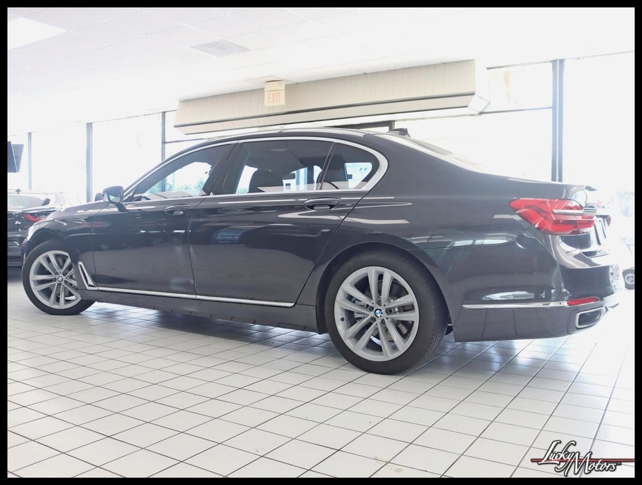 BMW 7-Series 750i xDrive 2019