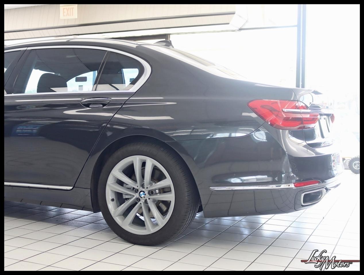BMW 7-Series 750i xDrive 2019