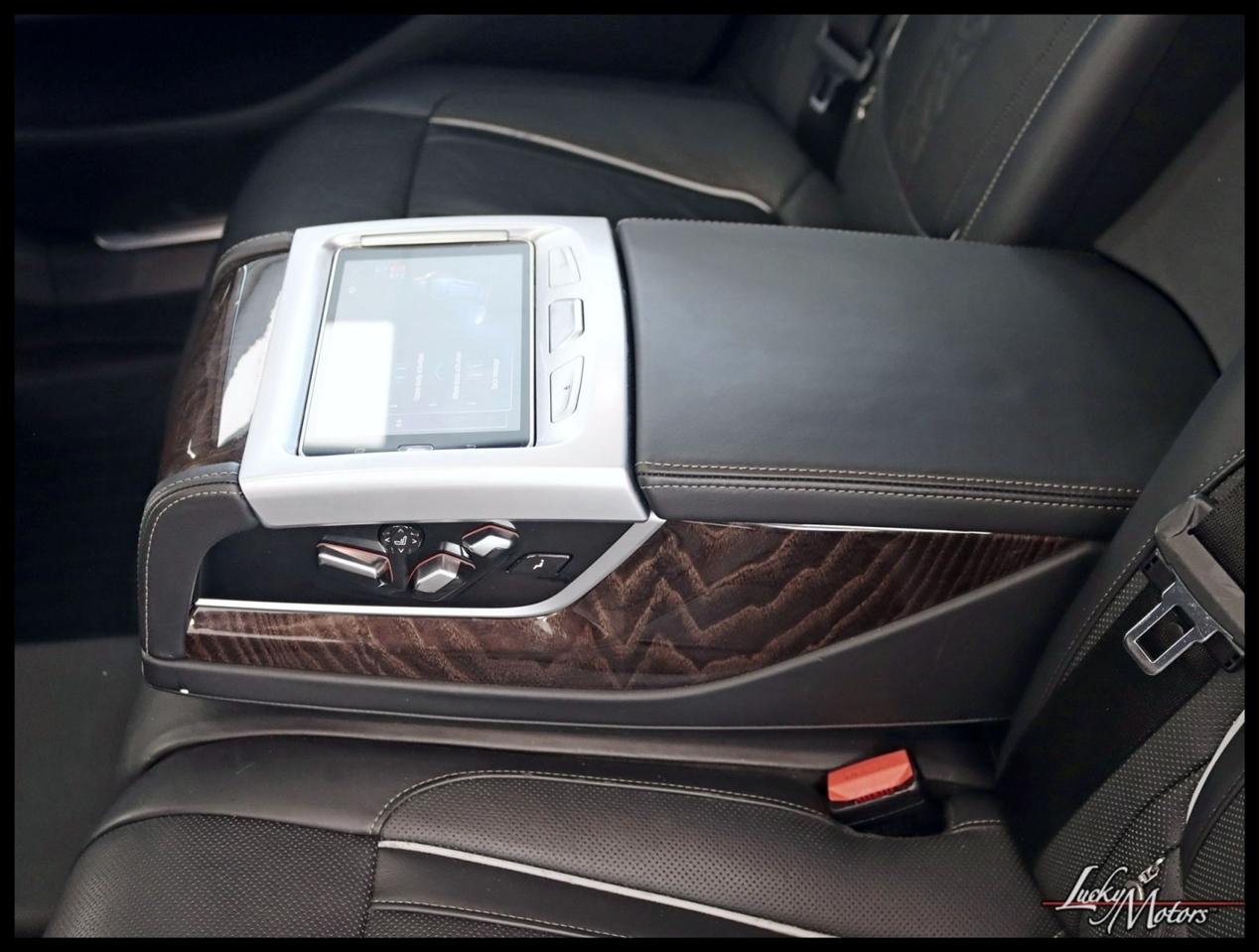 BMW 7-Series 750i xDrive 2019