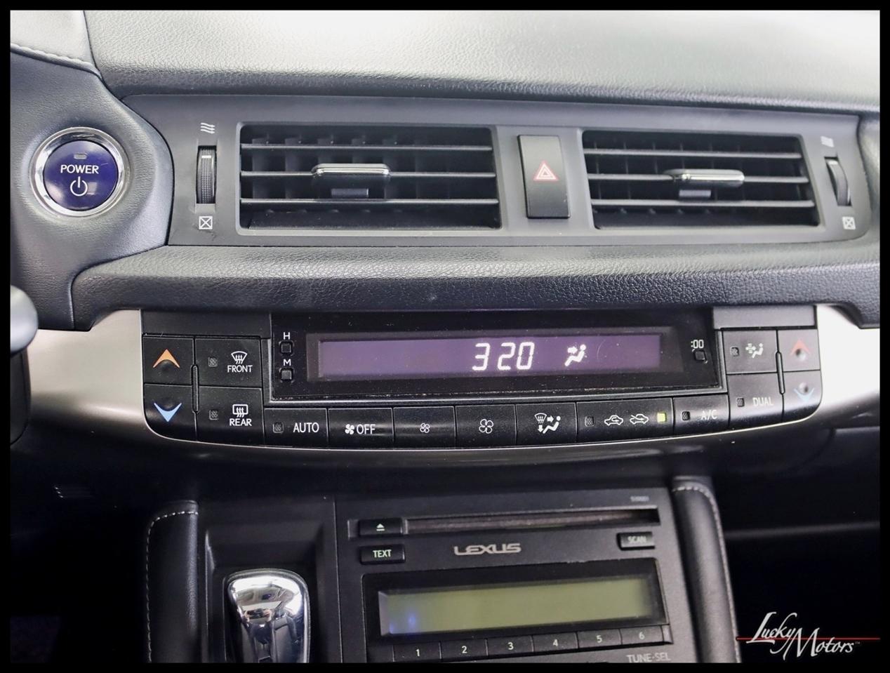 Lexus CT 200h Base 2015