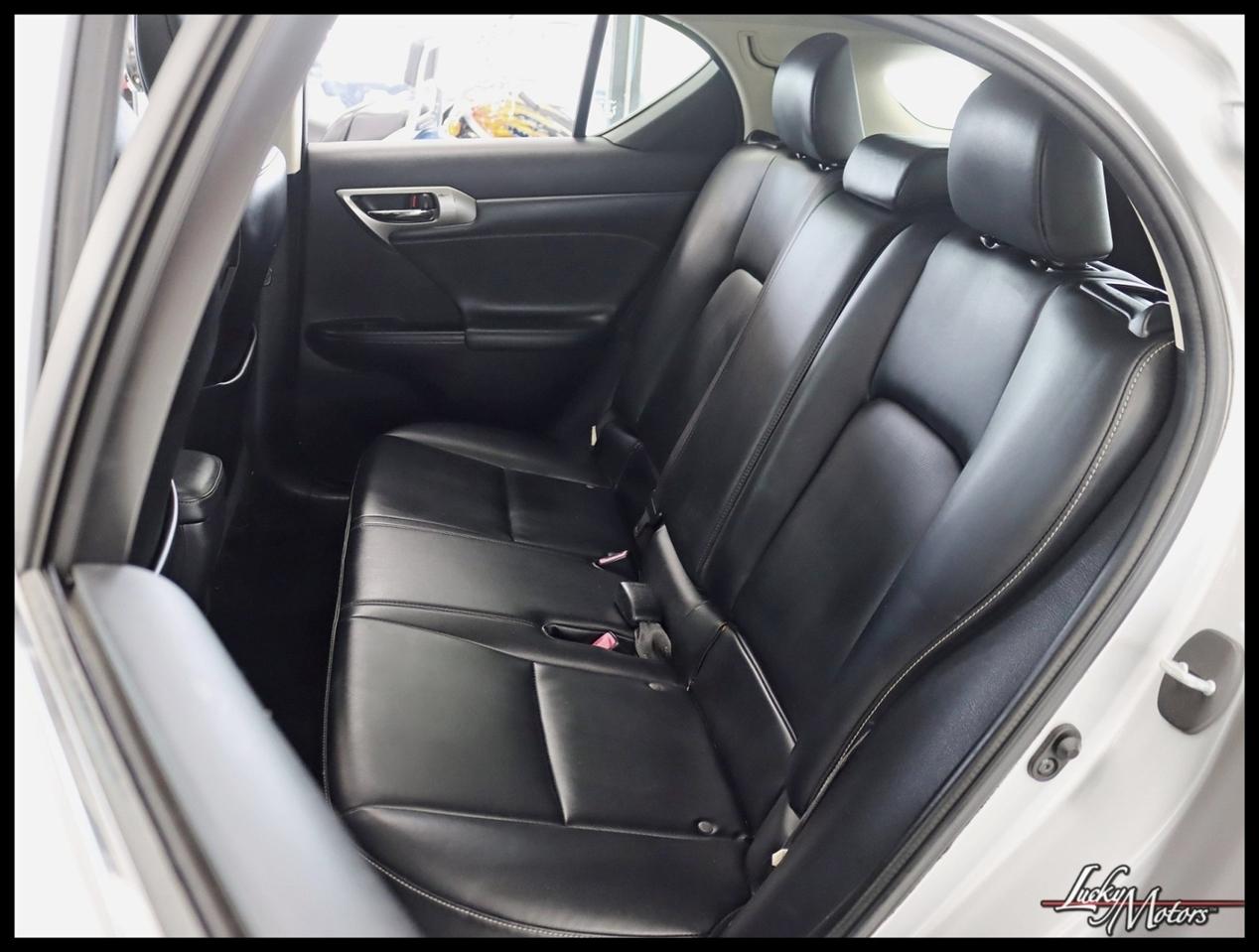 Lexus CT 200h Base 2015
